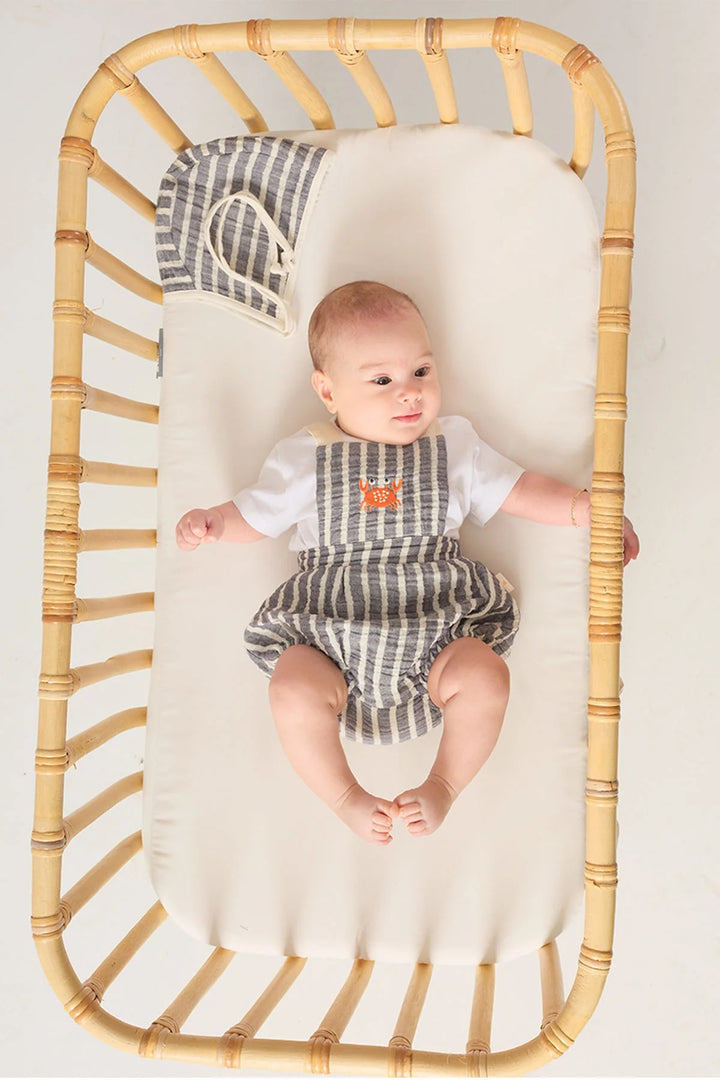 Yengeç Nakışlı Çizgili Müslin Bebek Salopet Lacivert