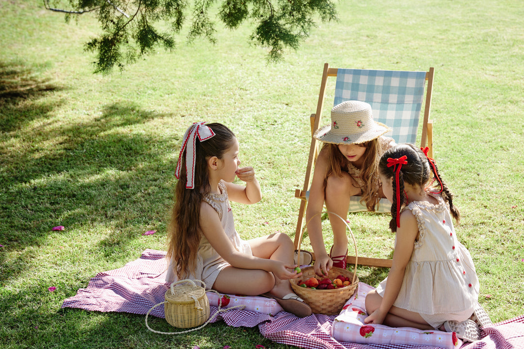 Miela Kids Fırfırlı Cherry Bluz ve Şort Takım