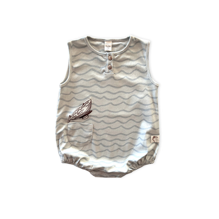 ORGANIC BLUE WAVES ‘SURFING WHALE’ BUBBLE ONESIE