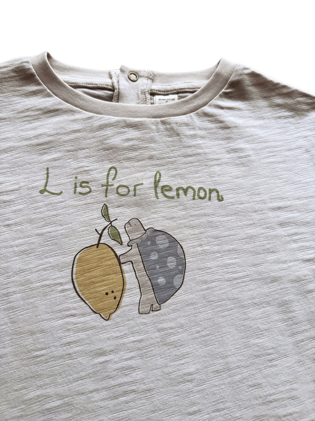 Auntie Me ‘L is for Lemon’ T-shirt 100% organic cotton - certified