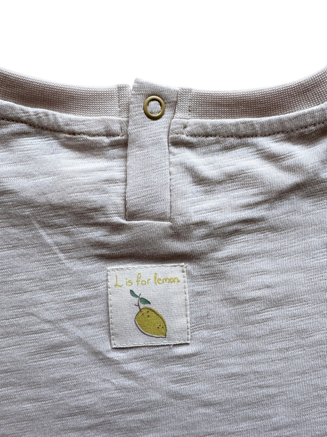 Auntie Me ‘L is for Lemon’ T-shirt 100% organic cotton - certified