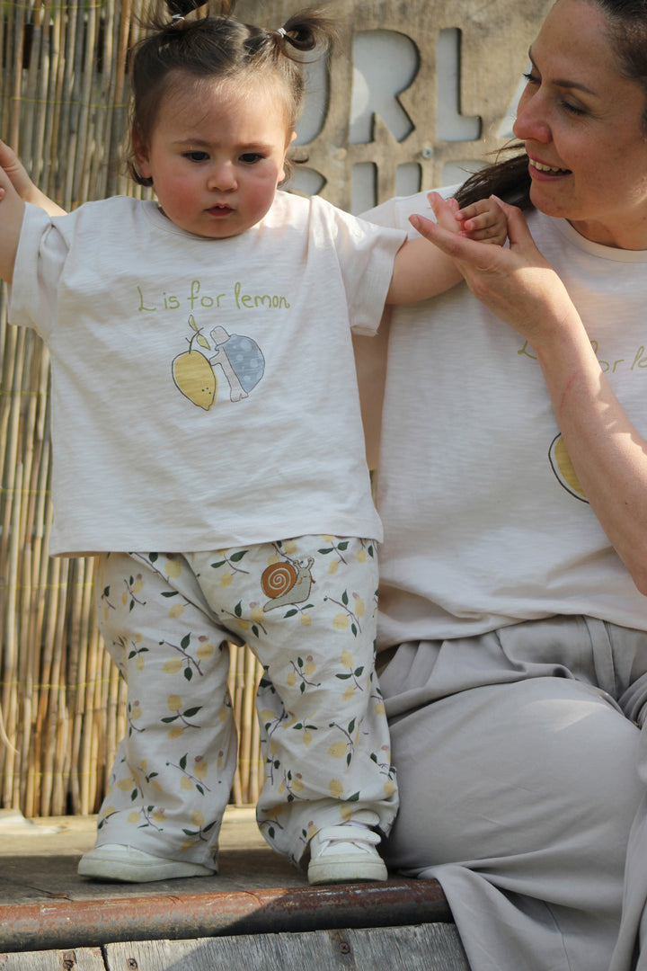 Auntie Me ‘L is for Lemon’ T-shirt 100% organic cotton - certified