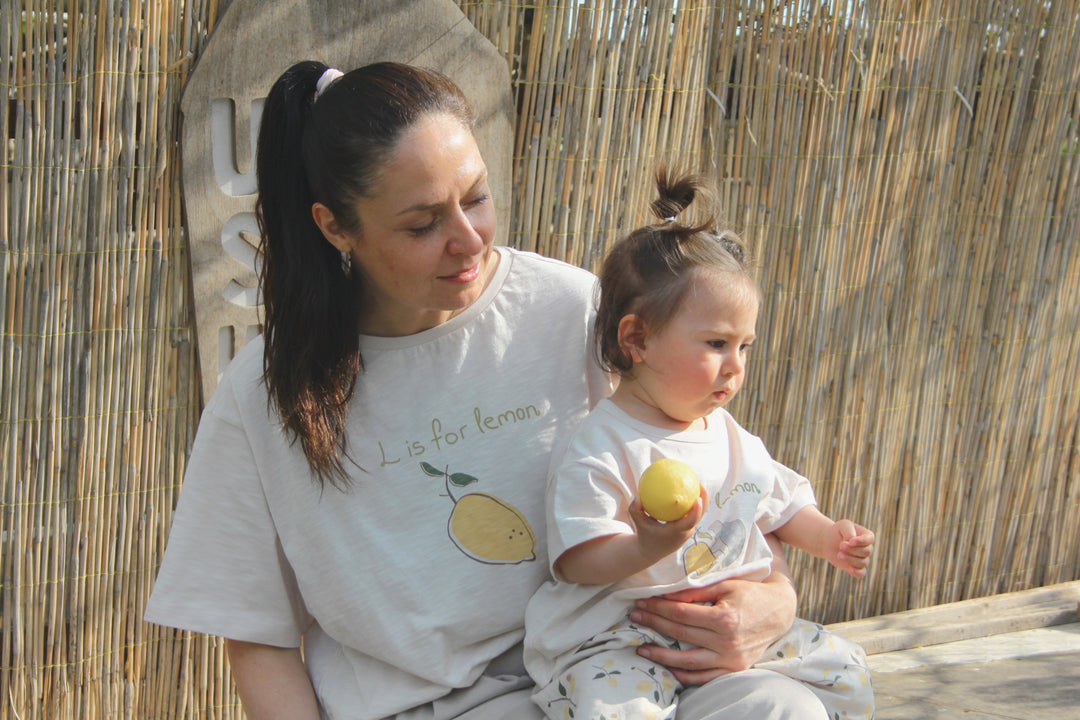 Auntie Me ‘L is for Lemon’ T-shirt for Adults 100% organic cotton - certified