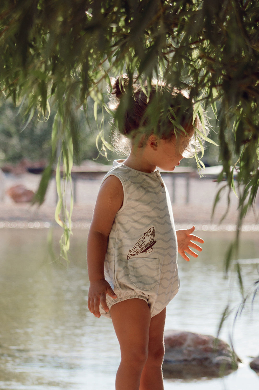ORGANIC BLUE WAVES ‘SURFING WHALE’ BUBBLE ONESIE