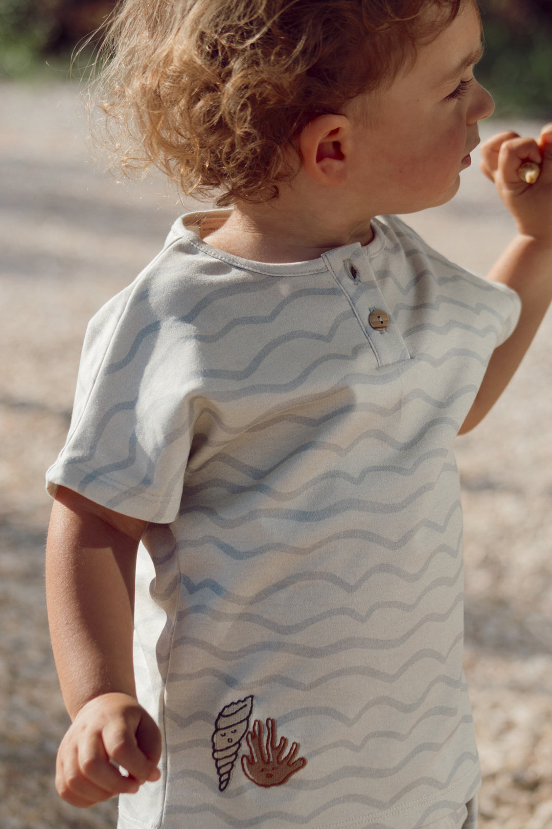 ORGANIC BLUE WAVES T-SHIRT